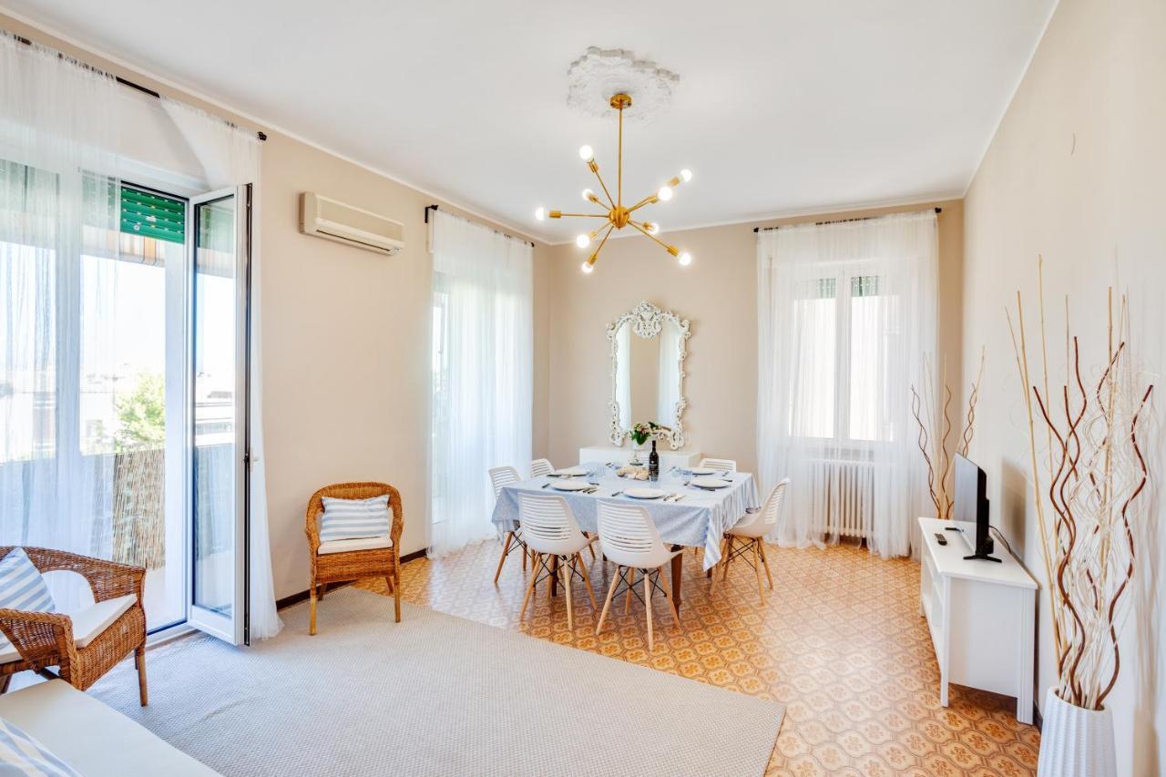 Rosamare Elegant Apartment Polignano a Mare Bagian luar foto