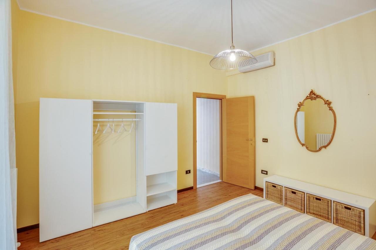 Rosamare Elegant Apartment Polignano a Mare Bagian luar foto