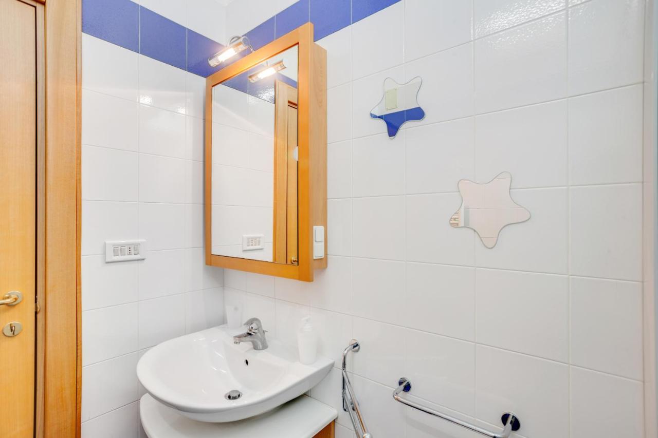 Rosamare Elegant Apartment Polignano a Mare Bagian luar foto